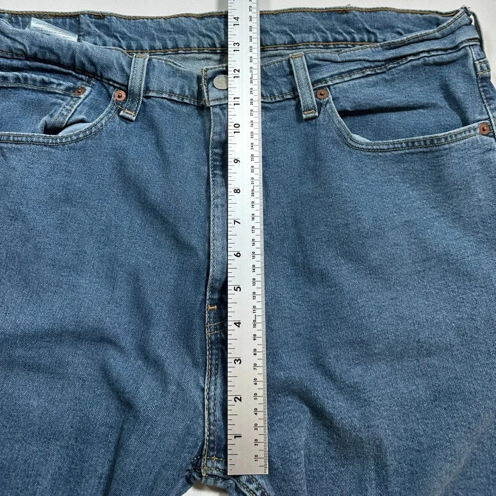 Levi's 505 Straight Leg Jeans Mens 38x30 Blue Denim Medium Wash Casual Classic